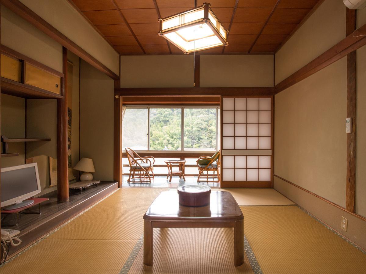 Izumiya Ryokan' Tawarayama Onsen Nagato  Exteriör bild