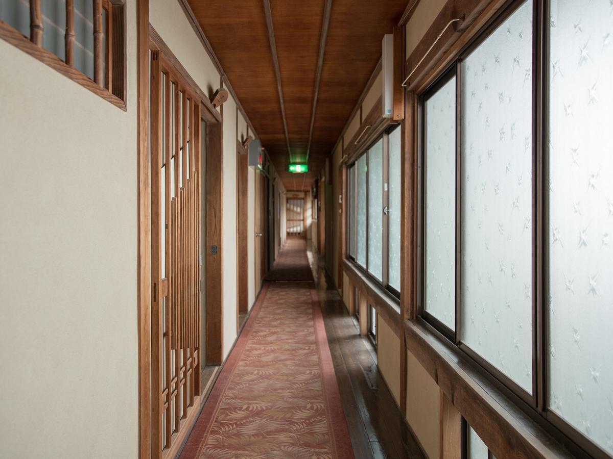 Izumiya Ryokan' Tawarayama Onsen Nagato  Exteriör bild